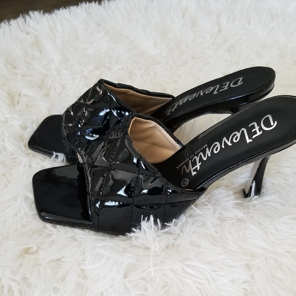 Brand new heel